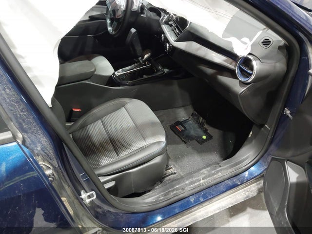 Chevrolet TRAX 1LT 2024 KL77LHE23RC025305 Image 5
