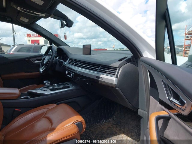 Audi Q7 Technik S-line 2017 WA1WAAF77HD032945 Image 5