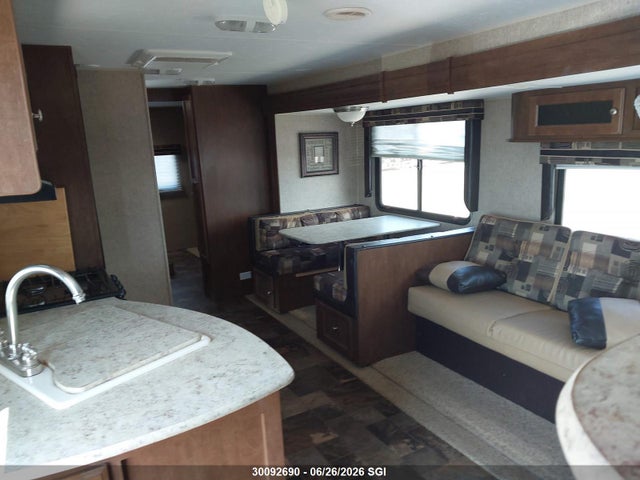 2015 Kz Sporttrek Travel Trailer მანქანა იყიდება აუქციონზე, vin: 4EZT13222F8042107, აუქციონის ნომერი: 30092690