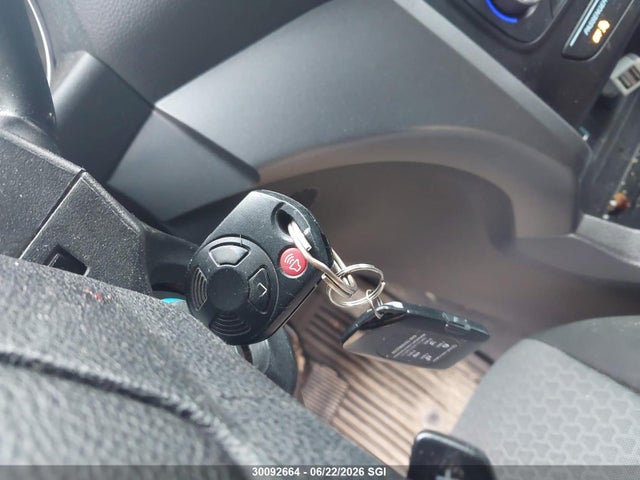 30092664 :رقم المزاد ، 1FMCU0GD1HUA72058 vin ، 2017 Ford Escape Se مزاد بيع
