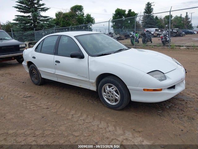 1997 Pontiac Sunfire Se მანქანა იყიდება აუქციონზე, vin: 3G2JB5245VS824320, აუქციონის ნომერი: 30090300
