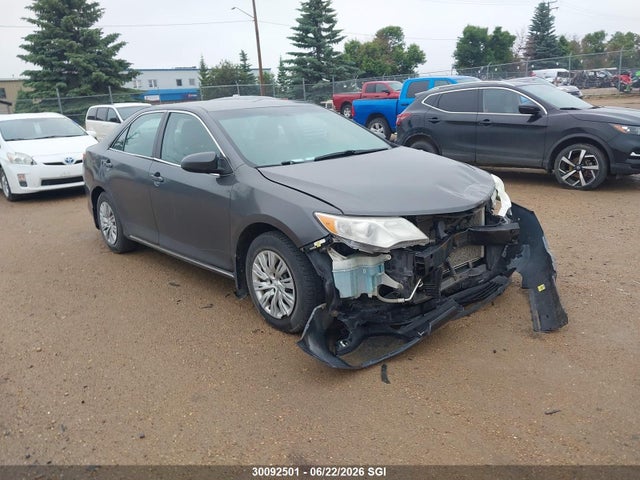30092501 :رقم المزاد ، 4T1BF1FK8EU300550 vin ، 2014 Toyota Camry L/se/le/xle مزاد بيع
