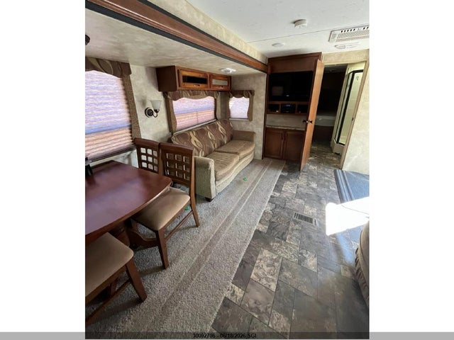 2013 Coachmen Catalina 29 32 Ft მანქანა იყიდება აუქციონზე, vin: 5ZT2CAUB2DT003955, აუქციონის ნომერი: 30092706