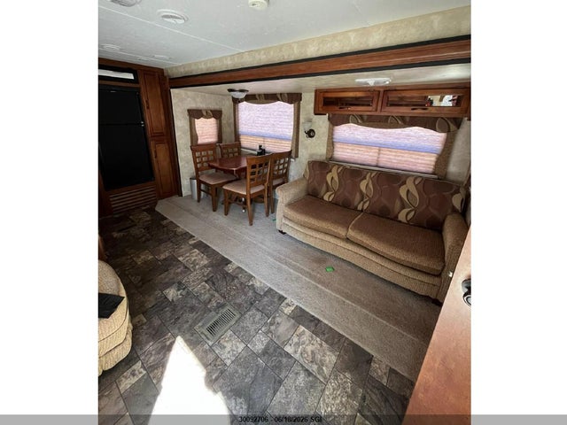 2013 Coachmen Catalina 29 32 Ft მანქანა იყიდება აუქციონზე, vin: 5ZT2CAUB2DT003955, აუქციონის ნომერი: 30092706