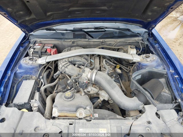 30090324 :رقم المزاد ، 1ZVBP8AM9D5212017 vin ، 2013 Ford Mustang مزاد بيع