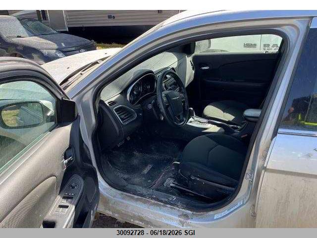 30092728 :رقم المزاد ، 1C3CCBAB6CN154806 vin ، 2012 Chrysler 200 Lx مزاد بيع