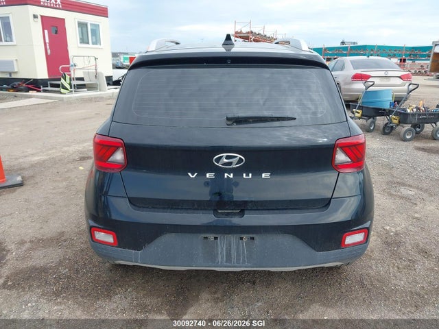 30092740 :رقم المزاد ، KMHRC8A35NU197944 vin ، 2022 Hyundai Venue Sel/limited مزاد بيع