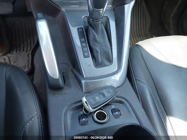 30092743 :رقم المزاد ، 1FADP3N27DL206015 vin ، 2013 Ford Focus Titanium مزاد بيع