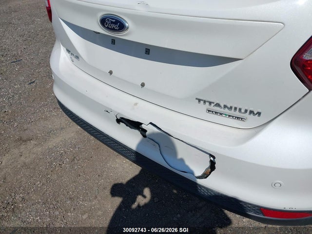 30092743 :رقم المزاد ، 1FADP3N27DL206015 vin ، 2013 Ford Focus Titanium مزاد بيع
