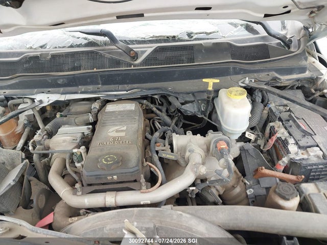 RAM 5500 2019 3C7WRNFL3KG575144 Image 10