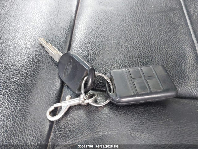 30091756 :رقم المزاد ، 1FTPW14586KC75007 vin ، 2006 Ford F150 Supercrew مزاد بيع