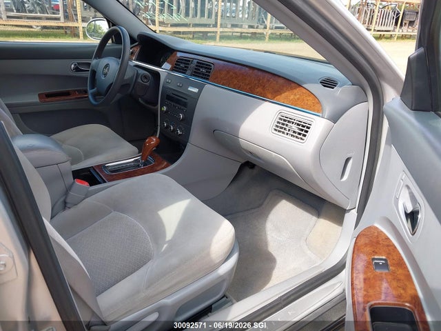Auction sale of the 2005 Buick Allure Cx, vin: 2G4WF532051334152, lot number: 30092571