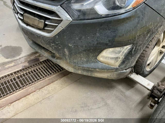 Продаж на аукціоні авто 2018 Chevrolet Equinox Premier, vin: 2GNAXVEV3J6142778, номер лоту: 30092772