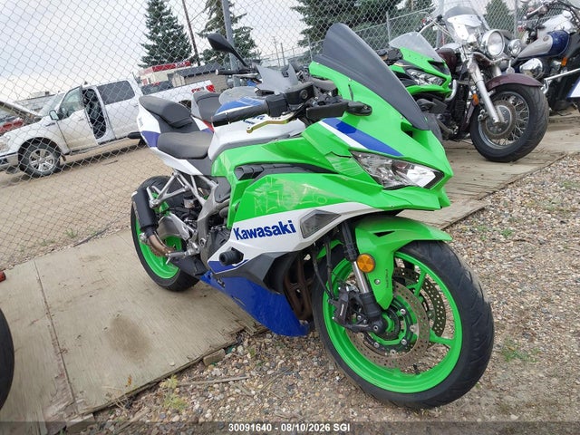 30091640 :رقم المزاد ، ML5ZXCS11RDA27026 vin ، 2024 Kawasaki Zx400 S مزاد بيع
