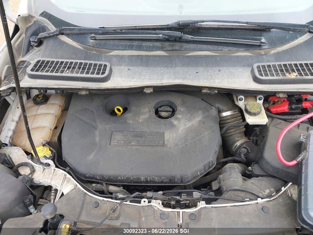 30092323 :رقم المزاد ، 1FMCU9J93EUB50764 vin ، 2014 Ford Escape Titanium مزاد بيع