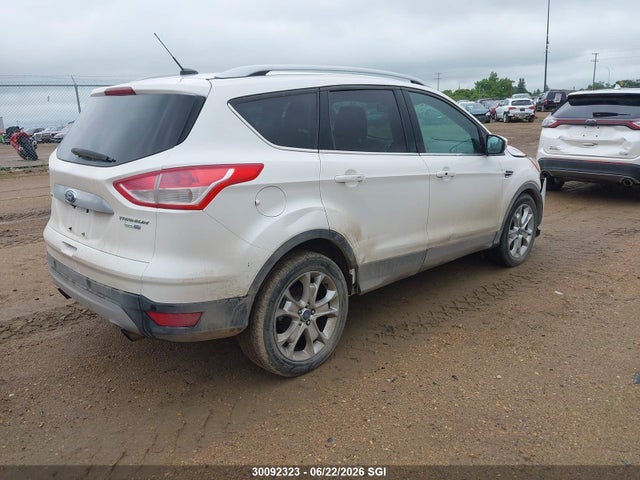 30092323 :رقم المزاد ، 1FMCU9J93EUB50764 vin ، 2014 Ford Escape Titanium مزاد بيع