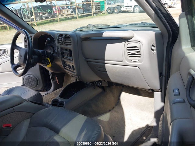 2000 Chevrolet Blazer მანქანა იყიდება აუქციონზე, vin: 1GNDT13W4Y2212387, აუქციონის ნომერი: 30089690