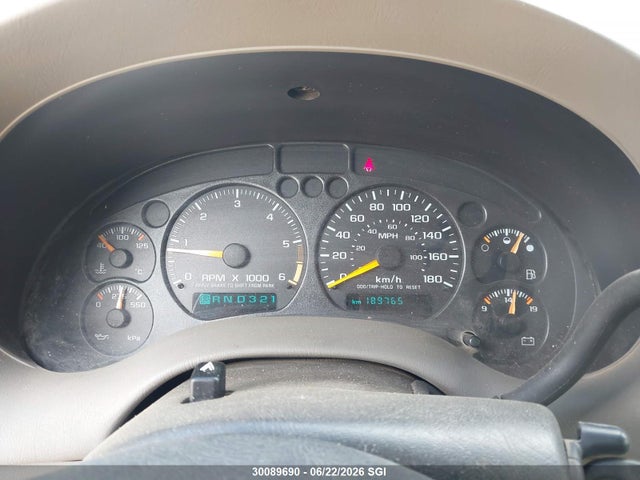 2000 Chevrolet Blazer მანქანა იყიდება აუქციონზე, vin: 1GNDT13W4Y2212387, აუქციონის ნომერი: 30089690