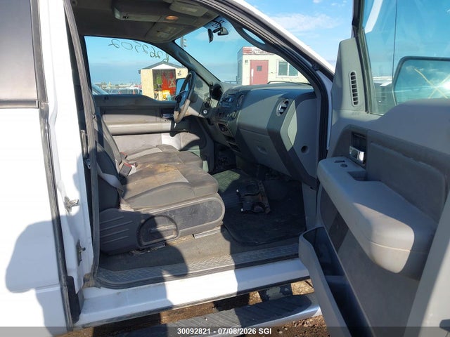 30092821 :رقم المزاد ، 1FTPX14VX7FB63235 vin ، 2007 Ford F150 مزاد بيع
