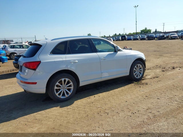 WA1VFCFP7EA126880 Audi Q5 Prestige