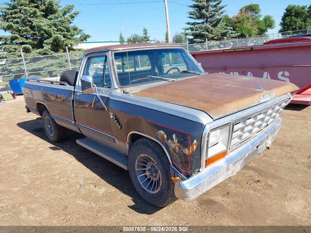 30087638 :رقم المزاد ، 1B7HD14T4ES217466 vin ، 1984 Dodge D-series D150 مزاد بيع