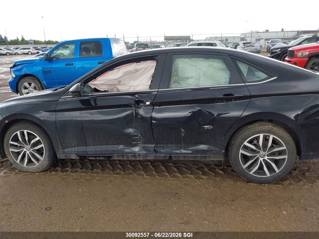 3VWEW7BU8TM043593 Volkswagen Jetta Comfortline