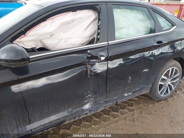 3VWEW7BU8TM043593 Volkswagen Jetta Comfortline