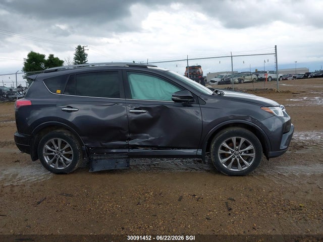 30091452 :رقم المزاد ، 2T3DFREV5HW562055 vin ، 2017 Toyota Rav4 Limited/se/platinum مزاد بيع