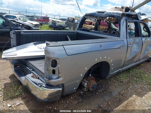 RAM 2500 Longhorn 2021 3C6UR5GL2MG558672 Image 4
