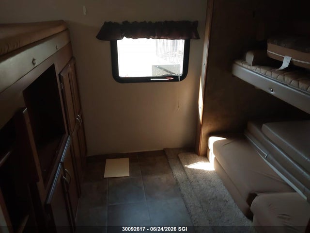 Продаж на аукціоні авто 2013 Coachmen Freedom Express, vin: 5ZT2FEWB7DA007992, номер лоту: 30092617