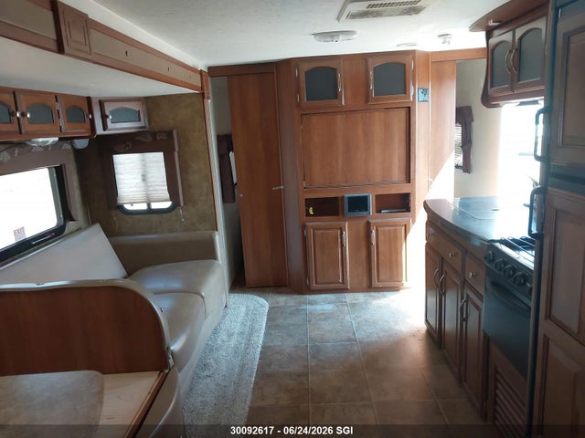 Продаж на аукціоні авто 2013 Coachmen Freedom Express, vin: 5ZT2FEWB7DA007992, номер лоту: 30092617