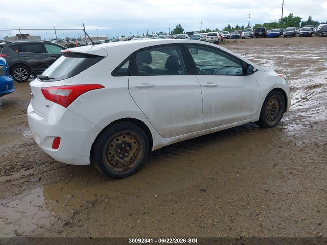 Продаж на аукціоні авто 2014 Hyundai Elantra Gt, vin: KMHD25LH8EU160326, номер лоту: 30092841