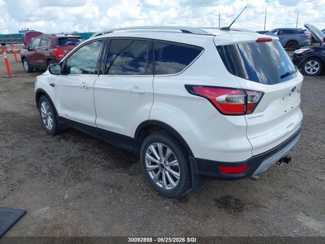 Ford Escape Titanium 2017 1FMCU9J98HUB93016 Image 3
