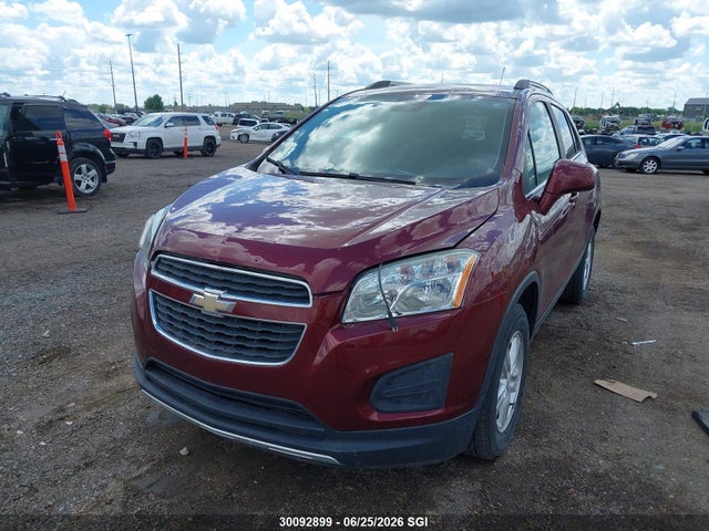 Chevrolet TRAX 1LT 2015 3GNCJRSBXFL153159 Image 2