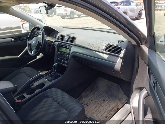 Volkswagen PASSAT S 2014 1VWAS7A35EC080141 Image 5