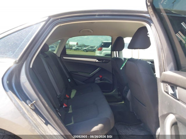 Volkswagen PASSAT S 2014 1VWAS7A35EC080141 Image 8