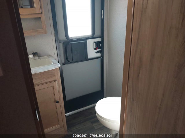 Coachman Trailer 310-bhds 2018 5ZT2FEWB1JW003693 Image 10