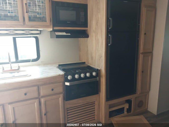 Coachman Trailer 310-bhds 2018 5ZT2FEWB1JW003693 Image 14