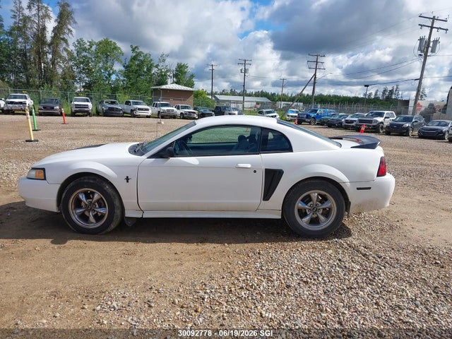 Продаж на аукціоні авто 2000 Ford Mustang, vin: 1FAFP4048YF242873, номер лоту: 30092778