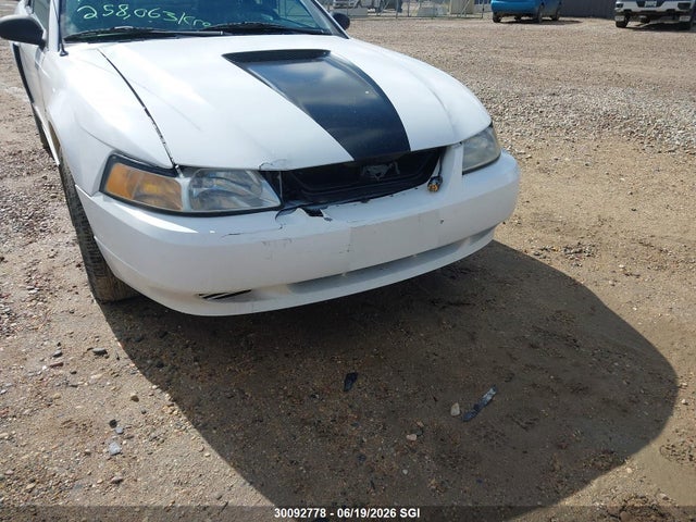 Продаж на аукціоні авто 2000 Ford Mustang, vin: 1FAFP4048YF242873, номер лоту: 30092778