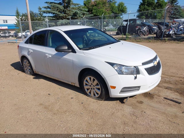 30092922 :رقم المزاد ، 1G1PB5SHXB7267481 vin ، 2011 Chevrolet Cruze Ls مزاد بيع