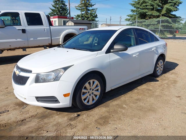 30092922 :رقم المزاد ، 1G1PB5SHXB7267481 vin ، 2011 Chevrolet Cruze Ls مزاد بيع