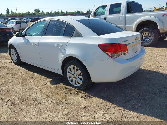 30092922 :رقم المزاد ، 1G1PB5SHXB7267481 vin ، 2011 Chevrolet Cruze Ls مزاد بيع