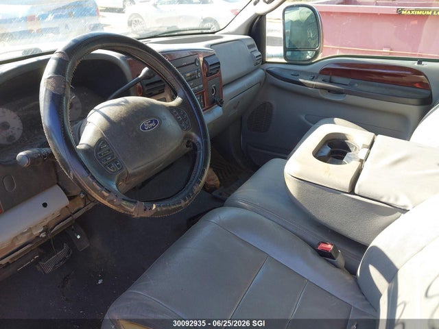 30092935 :رقم المزاد ، 1FTWW31P47EA78381 vin ، 2007 Ford F350 Srw Super Duty مزاد بيع