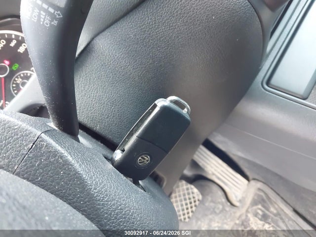 2011 Volkswagen Tiguan S/se/sel მანქანა იყიდება აუქციონზე, vin: WVGBV7AX0BW507216, აუქციონის ნომერი: 30092917