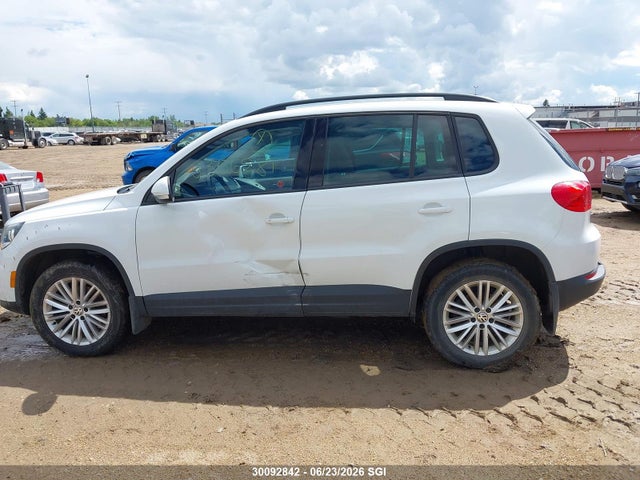 WVGJV7AX0GW593047 Volkswagen Tiguan Comfort/high/r-line/sp Ed