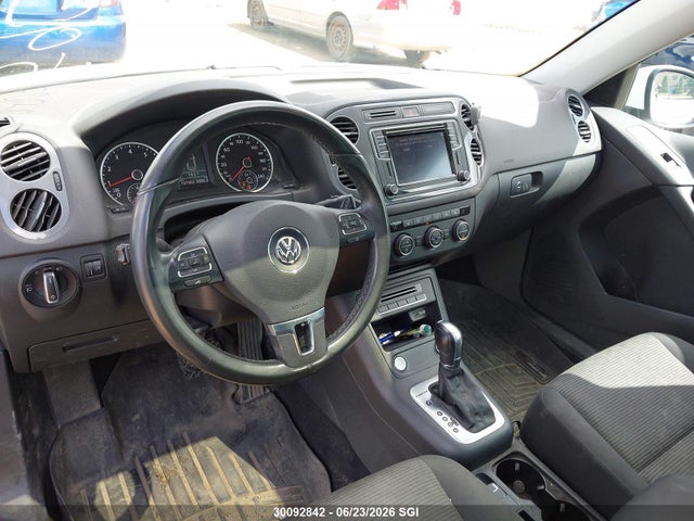 WVGJV7AX0GW593047 Volkswagen Tiguan Comfort/high/r-line/sp Ed