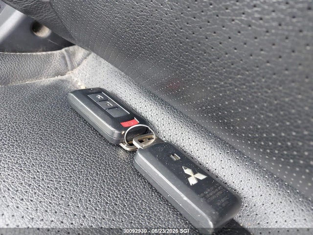 30092930 :رقم المزاد ، 4A4AJ4AU8DE601457 vin ، 2013 Mitsubishi Rvr Gt مزاد بيع