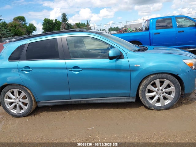 30092930 :رقم المزاد ، 4A4AJ4AU8DE601457 vin ، 2013 Mitsubishi Rvr Gt مزاد بيع