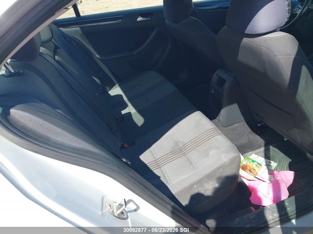 Volkswagen JETTA SE 2017 3VWDB7AJ8HM323861 Image 8
